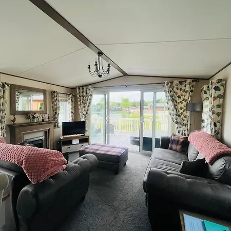 Orman Evi Lakeside Escape With Hot Tub